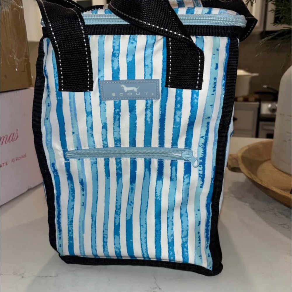 Scout Blue and White Striped Insulated Cooler Bag